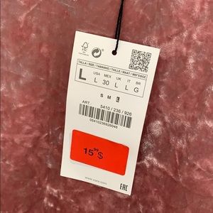 Zara Tops - Zara // pink velvet cami Zara Tops - Zara // pink velvet cami